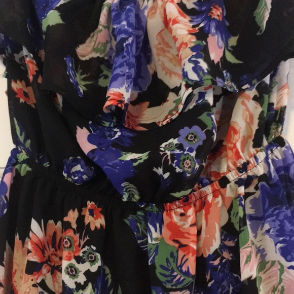 Floral strapless maxi dress - Picture 2 of 4